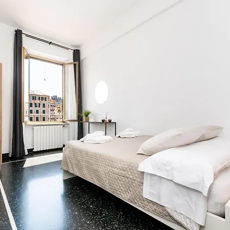 Luminoso Ed Elegante Nel Centro Storico جنوة